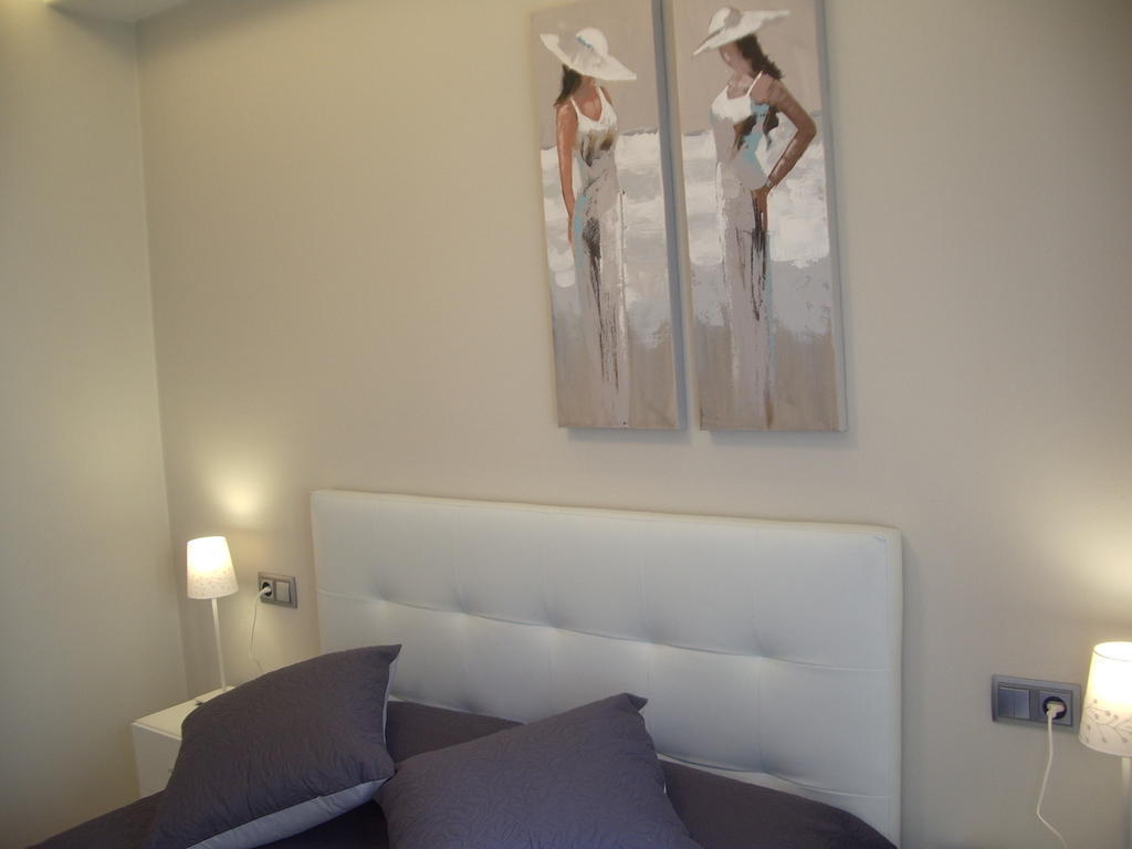 Apartamentos Can Quim L' Escala Phòng bức ảnh