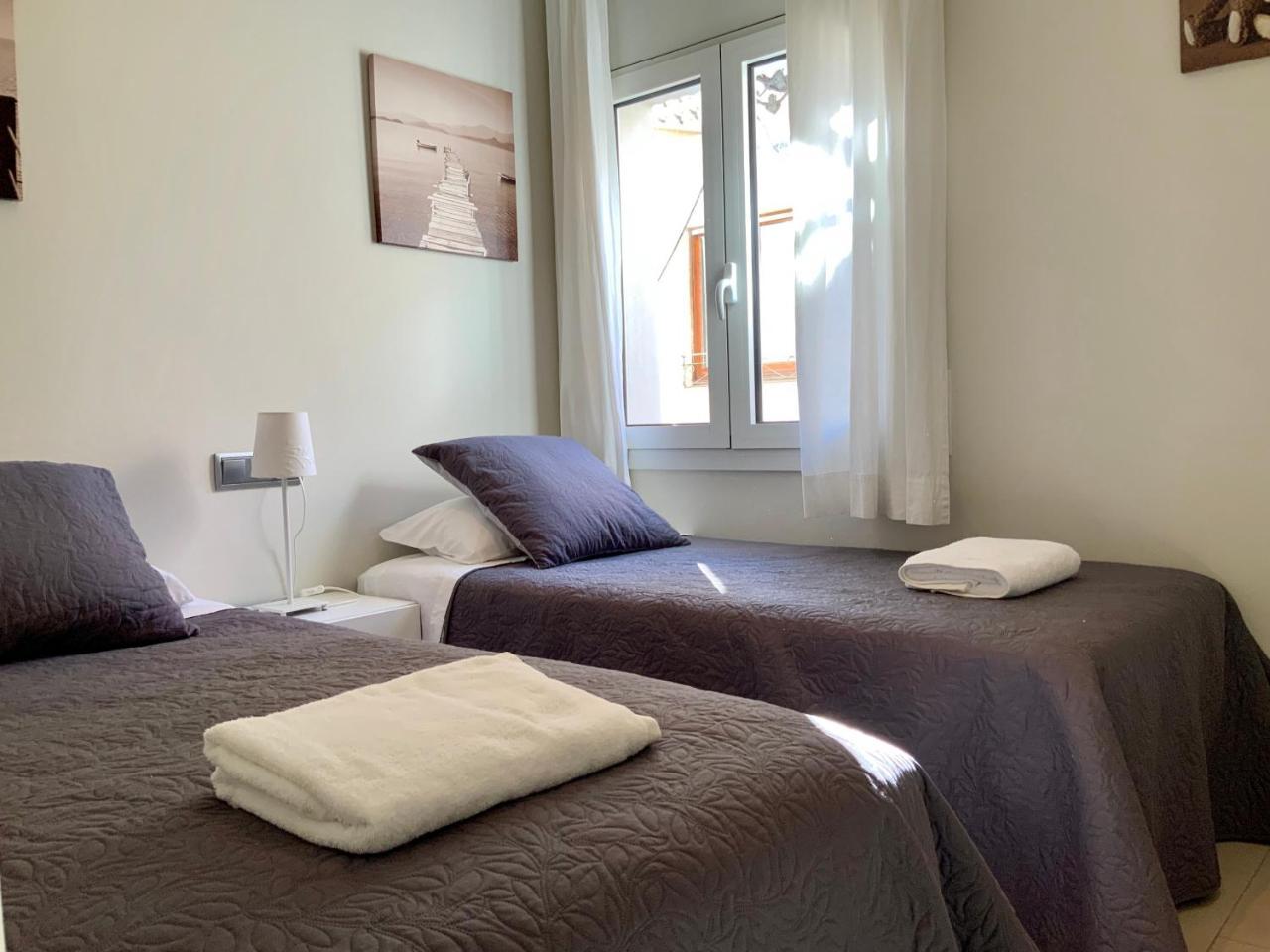 Apartamentos Can Quim L' Escala Ngoại thất bức ảnh
